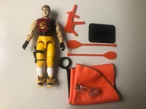 GI JOE TRACKER FIGURE COMPLETE WITH RAFT Very Tight Nice 1991 HASBRO YF - Picture 1 of 5
