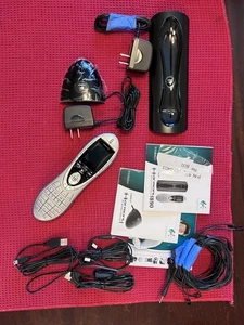 Logitech Harmony 890 Remote Control w/ Charger & Base rf wireless extender - Picture 1 of 2