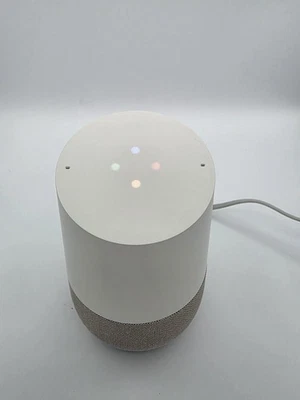 Alto-falante inteligente Google Home - Modelo: casa com adaptador CA - Imagem 1 de 3