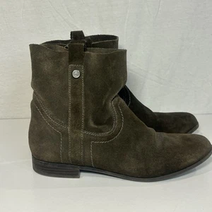 Frye & Co Sarah Shortie Ankle Booties Womens Size 8M Gray Soft Suede Pull on - Picture 1 of 7