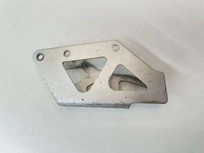 OEM SUZUKI RM 125 250 DRZ 400 RMZ 250 450 BASCULANTE GUÍA DE CADENA TRASERA 61342-37F00 Foto 1 de 4