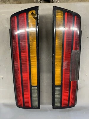 1985-1992 Pontiac Firebird Trans Am lanterna traseira de freio lanterna traseira fabricante de equipamento original - Imagem 1 de 4