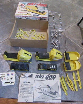 MPC "Ski-Doo" Nordic 371 w/ Bonus 2 SKI-BOOSE included model Kit # 408-300 PARTS - Image 1 of 4