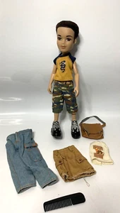 Vintage MGA Bratz NIÑO Muñeca y ropa peine bolsa etc (S5) - Imagen 1 de 6