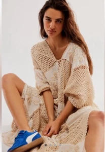 Free People MOMO Love Story Crochet Kaftan Crochet Patchwork Floral Ivory OS NWT - Picture 1 of 8