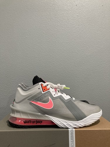 Nike LeBron James XVIII 18 Low Space Jam Bugs Bunny vs Marvin CV7562 005 taglia 11