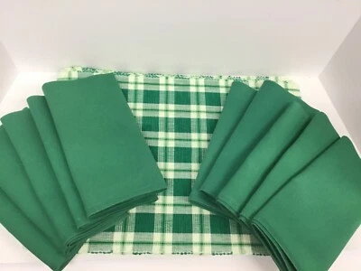 10 Green Napkins with 10 Green/Cream Plaid Placemats - Image 1 of 4