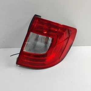Skoda Superb Kombi 3T Rückleuchte hinten rechts LHD 3T9945096 2.0 Diesel 30044013 - Bild 1 von 6