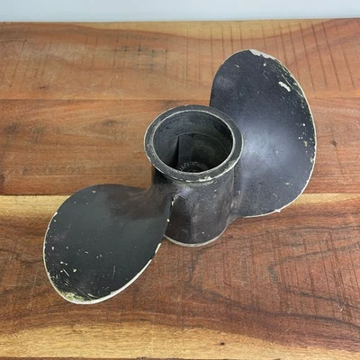 Mercury Boot Propeller Aluminium 6-15 PS Außenborder 9-7/8x11" 8 Zähne 2 Blatt - Bild 1 von 4