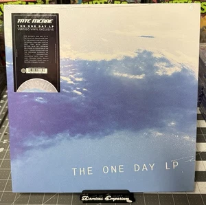 Tate McRae The One Day LP VV Blue Sky w/ White Splatter Vinyl # 1840/2000 - Picture 1 of 3