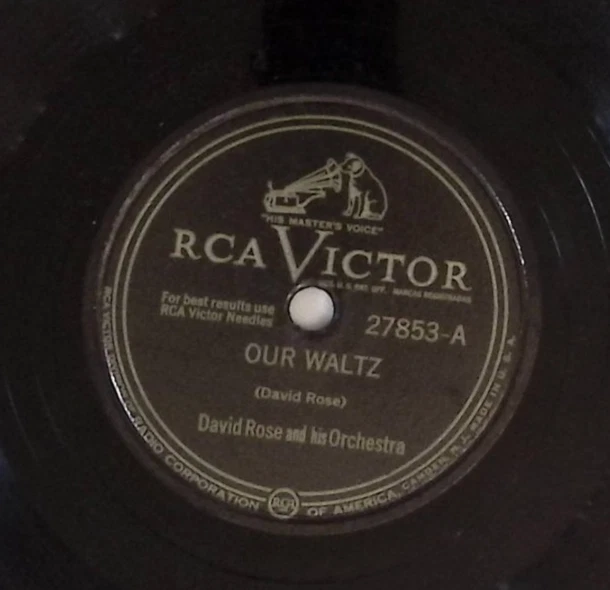 DAVID ROSE AND HIS ORCHESTRA OUR WALTZ / HOLIDAY FOR STRINGS  78 RPM 1187 Foto 1 de 3