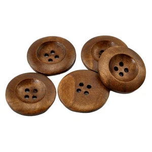 Botón de madera de color marrón de cuatro agujeros diseño cóncavo redondo para coser 10 piezas - Imagen 1 de 12