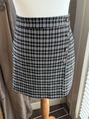 Hollister Ultra High Rise Check Stretch Mini Skirt (Size: Small) - Image 1 of 4