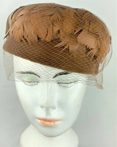 Vintage Caramel Brown Velvet Feather Netting Pillbox Hat Wedding Cocktail Party - Picture 1 of 9