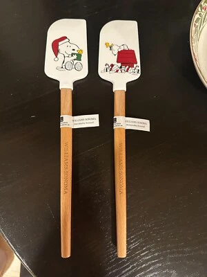 Set of 2 Williams Sonoma Peanuts Holiday Present Spatula Medium Multicolor  NEW - Image 1 of 4