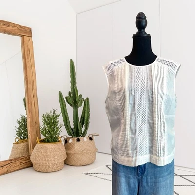 Top de mujer J.Crew 12 sin mangas de encaje de ganchillo plisado de algodón marfil Foto 1 de 4