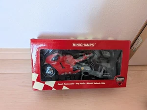 Minichamps 1 12 Ducati Desmosedici MotoGP Valencia 2006 Troy Bayliss 122 060012 - Picture 1 of 10