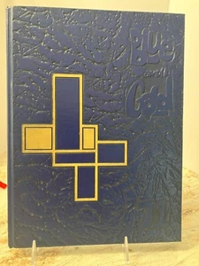 Tiffin Columbian tiffin OH Yearbook 1971 Blue and Gold - Picture 1 of 4