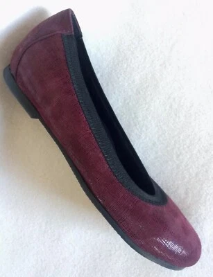 Pisos de ballet de cuero granate Munro talla 5 M Foto 1 de 4