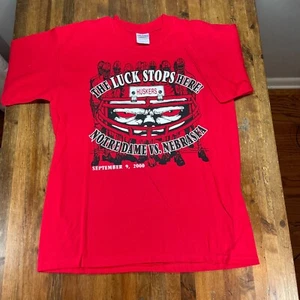 Vintage Nebraska Cornhuskers Shirt Mens Large VS Notre Dame 2000 Red - Picture 1 of 8