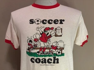 T-shirt sportiva vintage anni 80 allenatore di calcio divertente cartone animato L - Foto 1 di 5