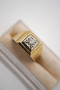 Men 14k Yellow Gold Diamond Ring. Size 9.75. High Polished - Picture 1 of 9