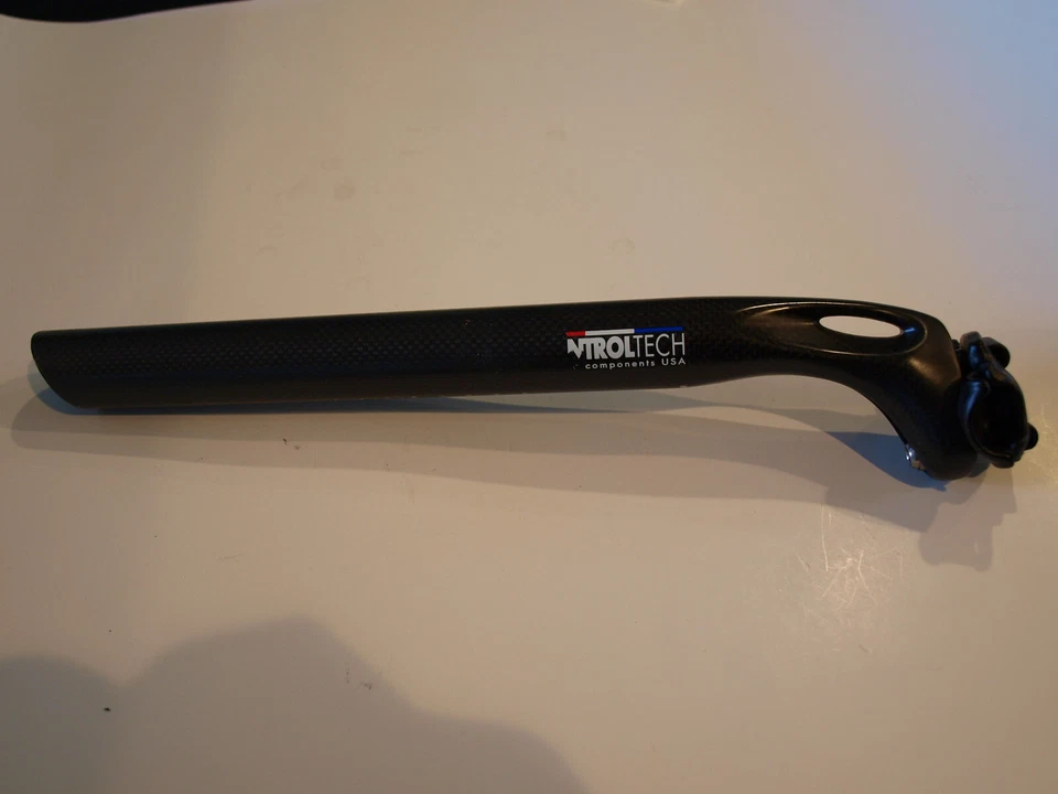 Control Tech Seatpost Carbon 31.6mm 350mm Black 213 grams V535123A - Image 1 of 4