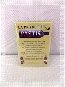 Magnet Aimant Métal " La Prière du Pastis " 8 x 5,3 cm - Foto 1 di 1