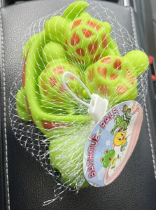 Badewannenfreunde Spielzeug Gummi Schildkröte Set, 1 große und 3 Mini Schildkröten - Bild 1 von 1