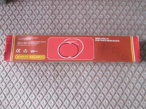 Hornby Railways Basic Oval A1 - Imagen 1 de 12