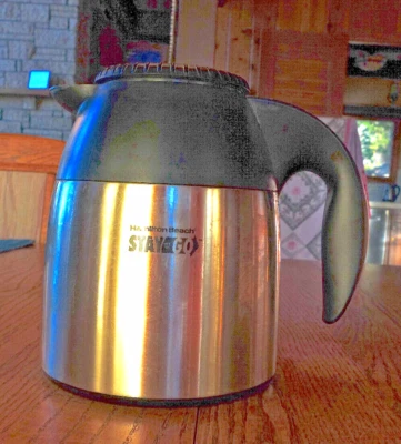 HAMILTON BEACH STAY-OR-GO THERMAL INSULATED CARAFE, 1.5 qt. - Image 1 of 4