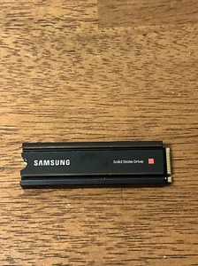 Samsung 980 PRO with Heatsink 1TB PCIe 4.0 NVMe M.2 2280 SSD MZ-V8P1T0CW - Photo 1/2