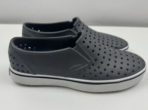 Native MILES Solid Gray Perforated Summer Slip On Shoes Men’s Size 4 Women’s 6
