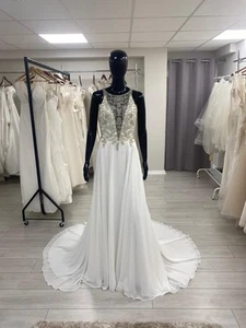Maggie Sottero Wedding Dress - Picture 1 of 10