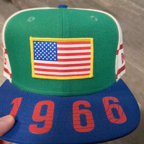 Chicago Bulls 1966 American Flag New Era Snapback Rare Hat Cover