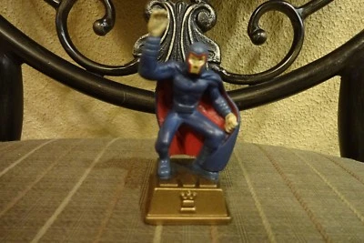 Pressman 2003 Magneto Marvel Heroes Chess Set Gold Base Replacement Piece  - Image 1 of 2