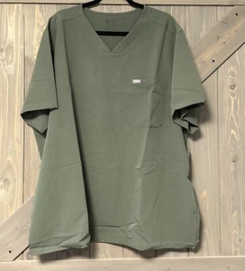 FIGS Three-Pocket Scrub Top Shirt Size 4X Mens - Fern Olive - Chisec NEW - Picture 1 of 2