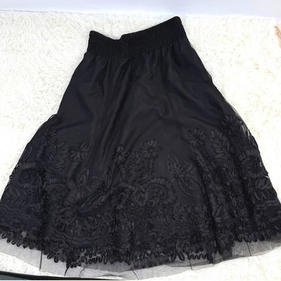 Peter Nygard тюль наложение черная юбка цветочный аппликация со сборками талии размер 6 - Изображение 1 из 4