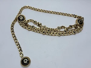 St. John Gold Triple Chain Belt Exaggerated Abstract Initials Logo 48" - Bild 1 von 4