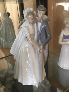 NAO BY LLADRO #1247 UNFORGETTABLE DANCE BNIB BRIDE & GROOM WEDDING LOVE  - Picture 1 of 7