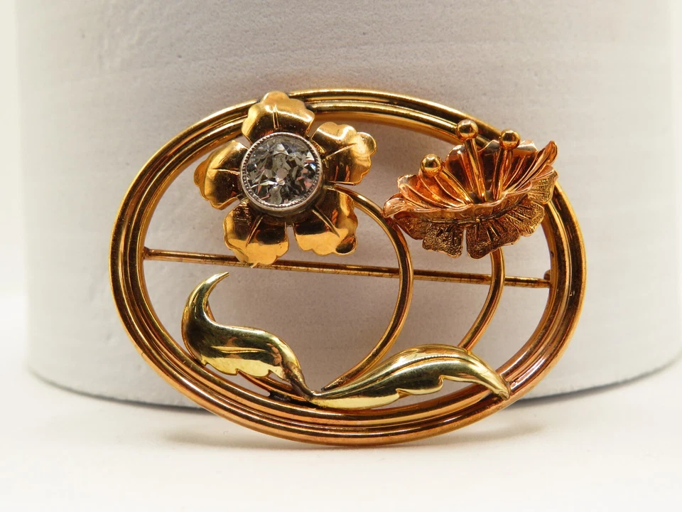 PIN FLORAL OVALADO ORO ROSA 10K CON DIAMANTES TALLA EUROPEA ANTIGUA Y DETALLES ORO AMARILLO* Foto 1 de 4