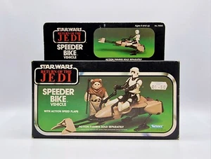 VINTAGE STAR WARS ✧ SPEEDER BIKE ✧ KENNER SEALED MISB E152 - Picture 1 of 11
