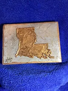 Decorazione da parete vintage Amanda Delight fatta a mano Louisiana legno 10x7 1/2... firmata - Foto 1 di 6