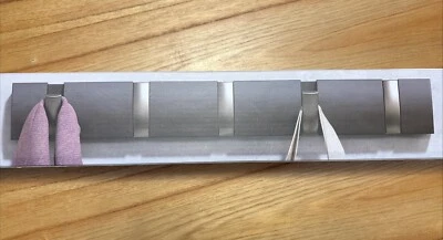 Casaco flutuante Umbra flip 5 ganchos montado na parede – moderno, elegante - Imagem 1 de 4