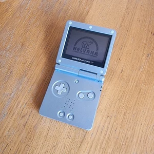 Gameboy Advance SP GRAU KONSOLE Nintendo FUNKTIONIERT mit LADEGERÄT AGS-001 - Bild 1 von 12