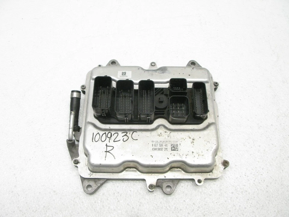 14-21 BMW F01 F02 750Li 550i GT 650i ALPINA MOTOR 4.4 MÓDULO INFORMÁTICO ECU 1009R Foto 1 de 1