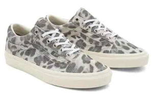 Vans Old Skool Skateboarding Low Top Leopard Canvas VN0A38G19FS Womens Sz US 6 - Picture 1 of 3