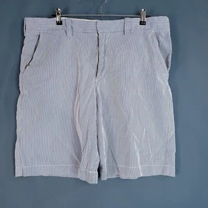 Old Navy Men's  Shorts Pants  White and Blue Striped Size 40 - Picture 1 of 8