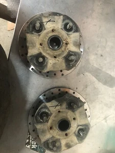 yamaha wolverine 350 4x4 Front Hubs Left And Right - Picture 1 of 4