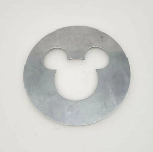 Vintage Disney Mickey Mouse 8" Collectible Aluminum Kitchen Trivet Hot Plate - Picture 1 of 6